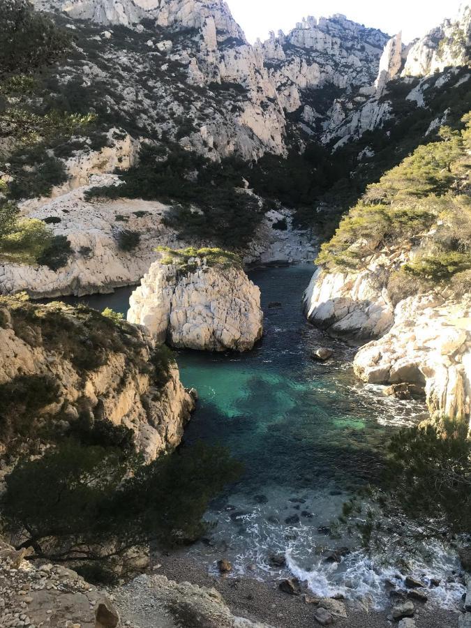 Le Sept Charmant Studio Aux Portes Des Calanques Cassis Luaran gambar