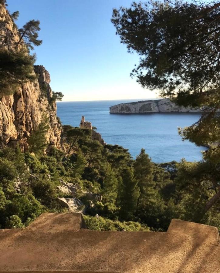 Le Sept Charmant Studio Aux Portes Des Calanques Cassis Luaran gambar